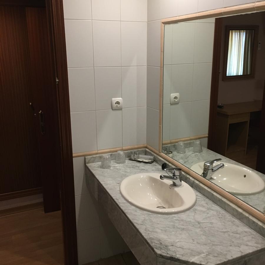 Hotel Avenida Leganés Екстериор снимка